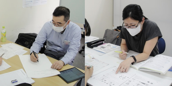 大学生と専任・プロ家庭教師の指導の様子